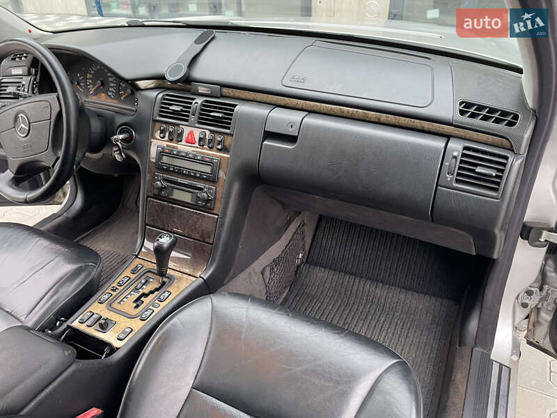 Седан Mercedes-Benz E-Class 1999 в Тернополе фото 11 Седан Mercedes-Benz E-Class 1999 в Тернополе