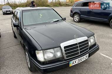 Седан Mercedes-Benz E-Class 1989 в 