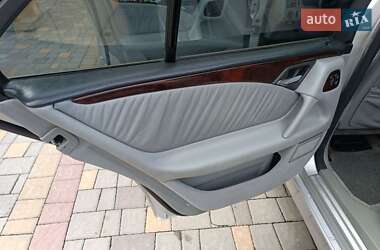 Седан Mercedes-Benz E-Class 1995 в 