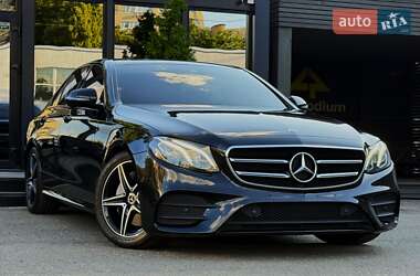Седан Mercedes-Benz E-Class 2020 в Киеве