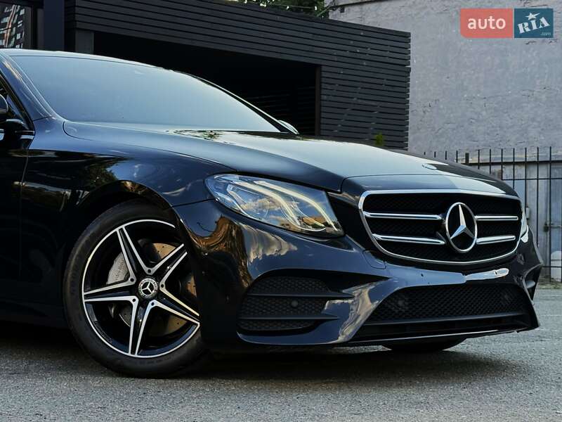 Седан Mercedes-Benz E-Class 2020 в Києві