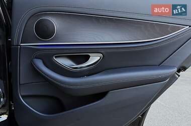 Седан Mercedes-Benz E-Class 2020 в 