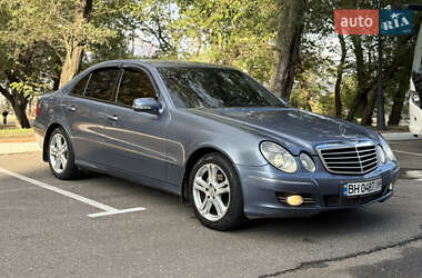 Седан Mercedes-Benz E-Class 2006 в  фото 6 Седан Mercedes-Benz E-Class 2006 в
