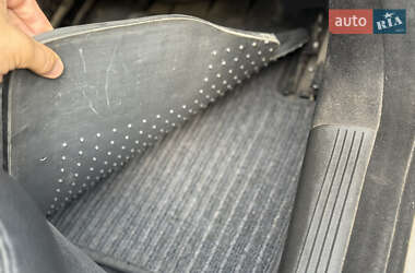 Седан Mercedes-Benz E-Class 2006 в  фото 28 Седан Mercedes-Benz E-Class 2006 в
