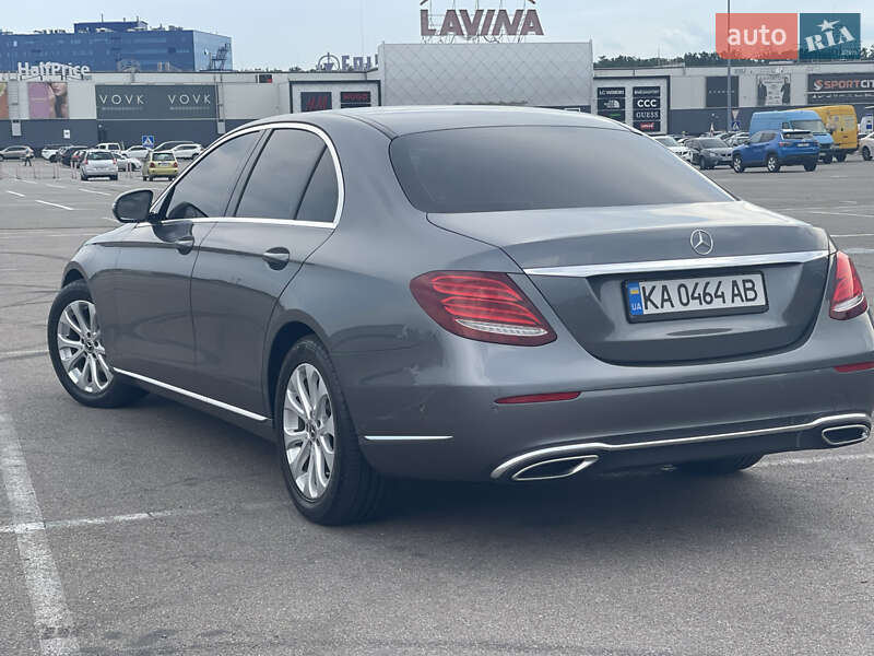 Mercedes-Benz E-Class 2017