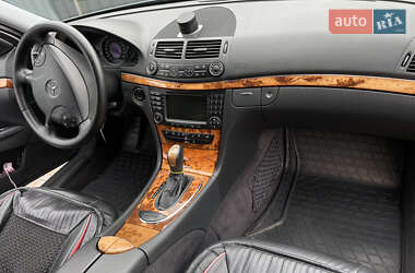 Седан Mercedes-Benz E-Class 2005 в 