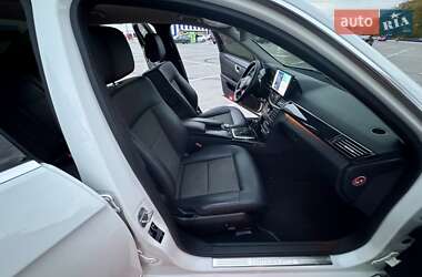 Седан Mercedes-Benz E-Class 2011 в 