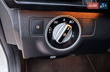 Седан Mercedes-Benz E-Class 2011 в 