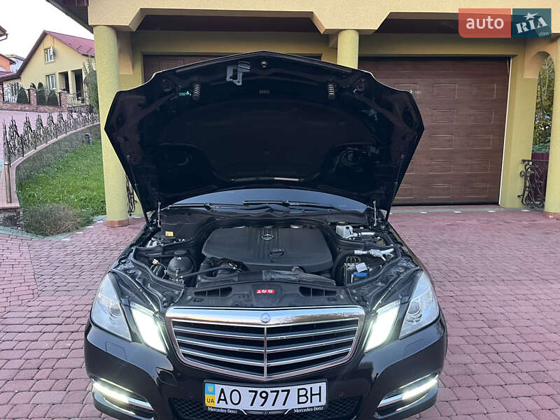 Седан Mercedes-Benz E-Class 2012 в Тячеве фото 15 Седан Mercedes-Benz E-Class 2012 в Тячеве