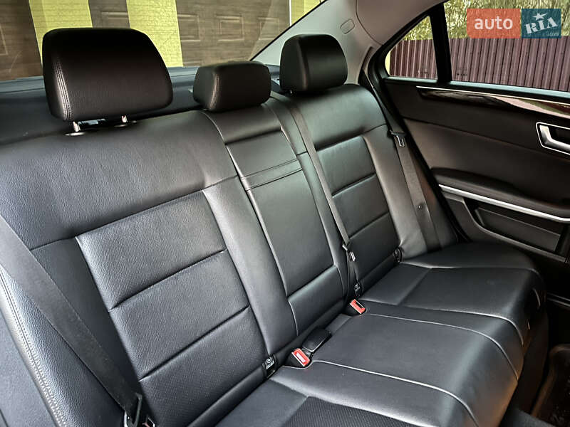 Седан Mercedes-Benz E-Class 2012 в Тячеве фото 20 Седан Mercedes-Benz E-Class 2012 в Тячеве