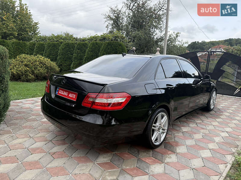 Седан Mercedes-Benz E-Class 2009 в Коломиї