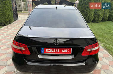Седан Mercedes-Benz E-Class 2009 в 
