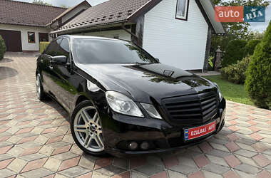 Седан Mercedes-Benz E-Class 2009 в 