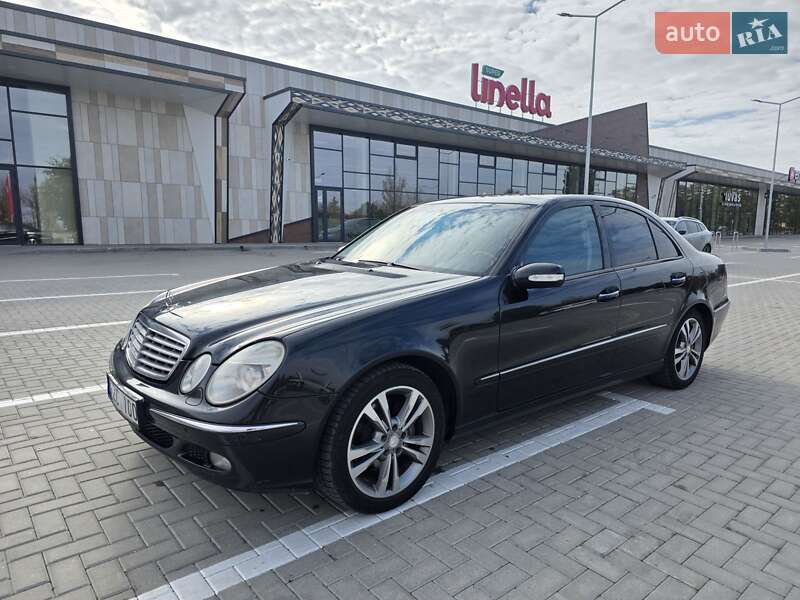 Седан Mercedes-Benz E-Class 2004 в Могилев-Подольске фото 10 Седан Mercedes-Benz E-Class 2004 в Могилев-Подольске