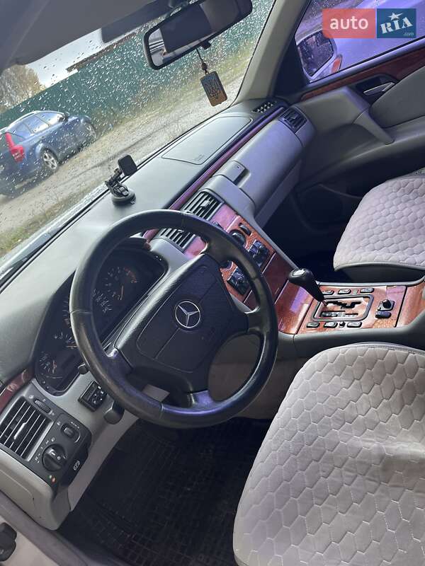 Седан Mercedes-Benz E-Class 1999 в Києві фото 5 Седан Mercedes-Benz E-Class 1999 в Києві