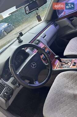 Седан Mercedes-Benz E-Class 1999 в 