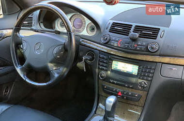 Седан Mercedes-Benz E-Class 2006 в 