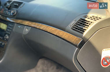 Седан Mercedes-Benz E-Class 2006 в 
