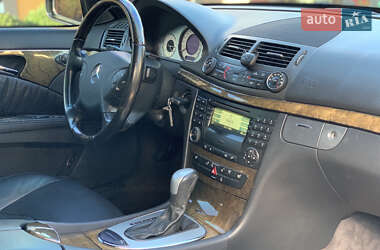 Седан Mercedes-Benz E-Class 2006 в 