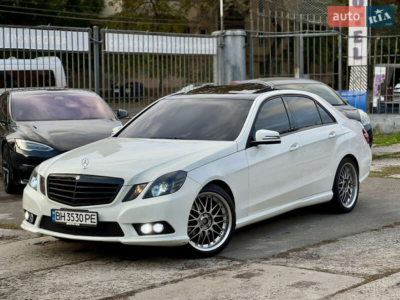 Mercedes-Benz E-Class 2009 Mercedes-Benz E-Class 2009