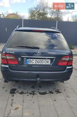 Универсал Mercedes-Benz E-Class 2003 в 