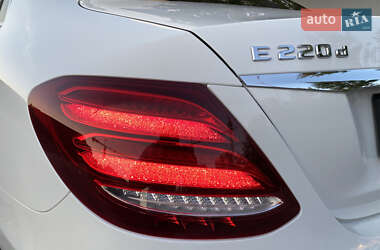 Седан Mercedes-Benz E-Class 2019 в 