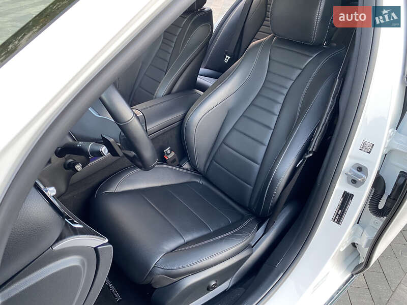 Седан Mercedes-Benz E-Class 2019 в Києві