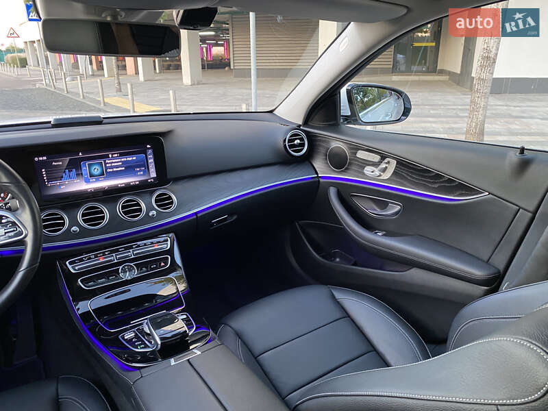 Седан Mercedes-Benz E-Class 2019 в Києві