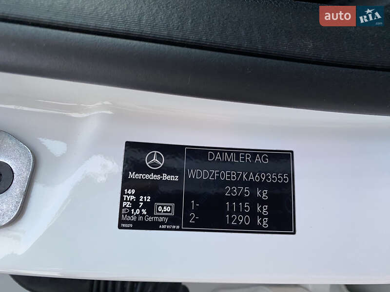 Седан Mercedes-Benz E-Class 2019 в Києві