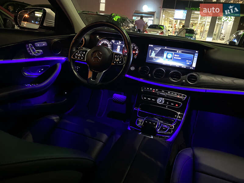 Седан Mercedes-Benz E-Class 2019 в Києві