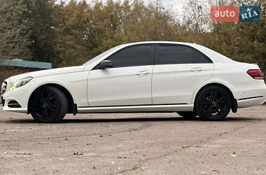 Седан Mercedes-Benz E-Class 2013 в 