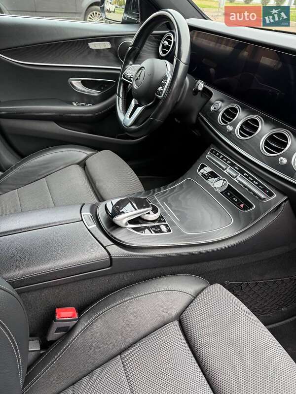 Седан Mercedes-Benz E-Class 2019 в Черкасах фото 14 Седан Mercedes-Benz E-Class 2019 в Черкасах