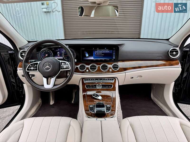Седан Mercedes-Benz E-Class 2020 в Києві