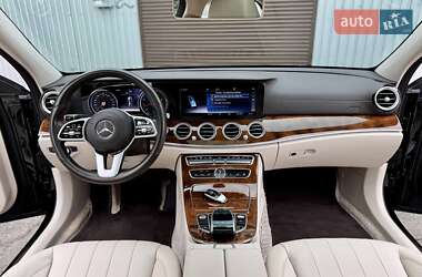 Седан Mercedes-Benz E-Class 2020 в 