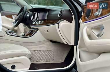 Седан Mercedes-Benz E-Class 2020 в 