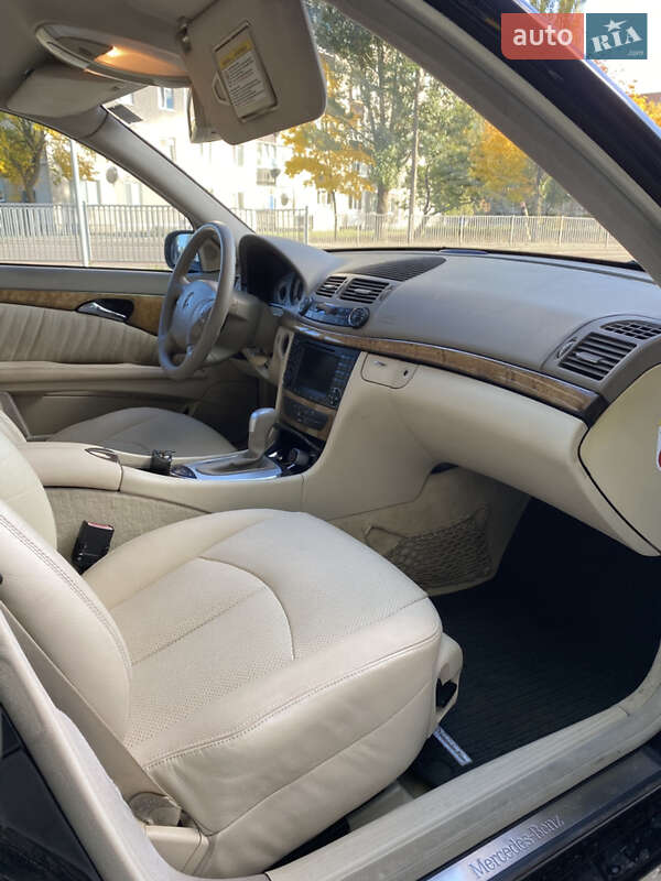 Седан Mercedes-Benz E-Class 2005 в Вараші фото 14 Седан Mercedes-Benz E-Class 2005 в Вараші