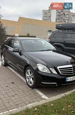 Седан Mercedes-Benz E-Class 2012 в 