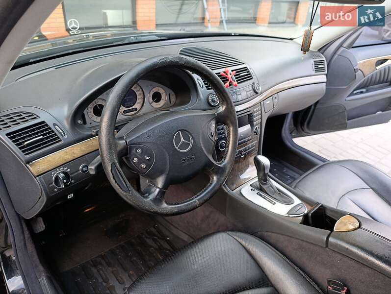 Седан Mercedes-Benz E-Class 2004 в Нетішині фото 2 Седан Mercedes-Benz E-Class 2004 в Нетішині