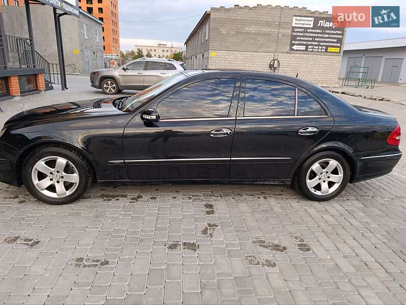 Седан Mercedes-Benz E-Class 2004 в Нетішині фото 7 Седан Mercedes-Benz E-Class 2004 в Нетішині