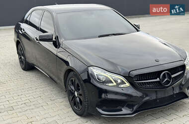 Седан Mercedes-Benz E-Class 2013 в 