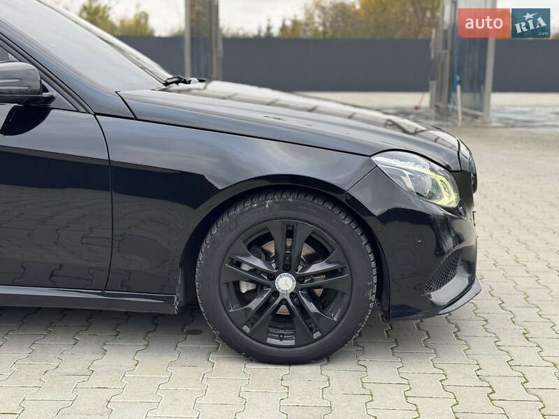 Седан Mercedes-Benz E-Class 2013 в Летичеве