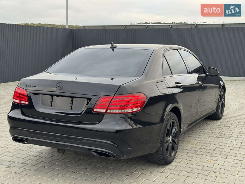 Седан Mercedes-Benz E-Class 2013 в Летичеве