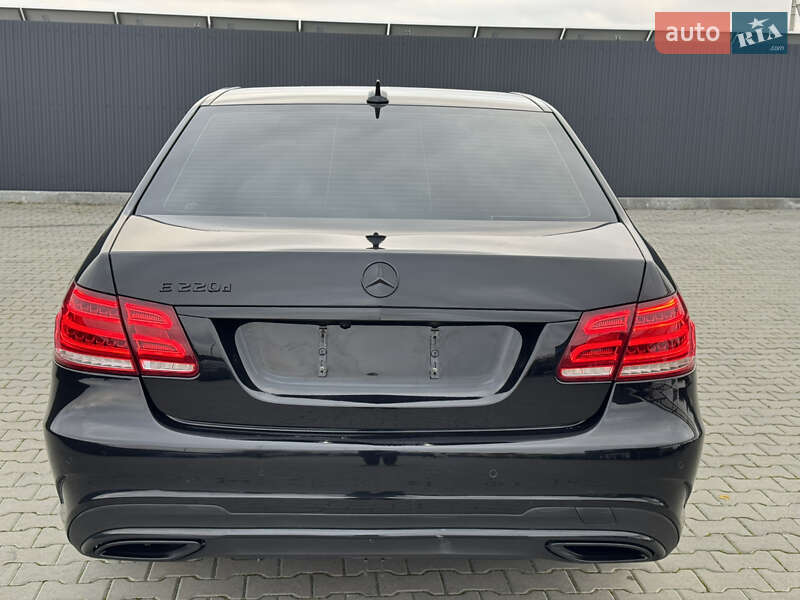 Седан Mercedes-Benz E-Class 2013 в Летичеве