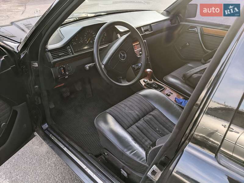 Седан Mercedes-Benz E-Class 1993 в Виннице фото 7 Седан Mercedes-Benz E-Class 1993 в Виннице
