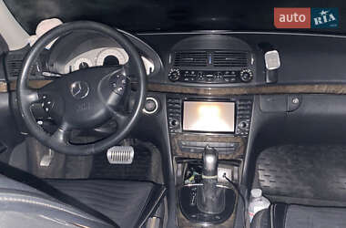 Седан Mercedes-Benz E-Class 2002 в 