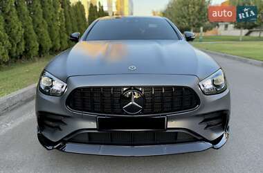 Седан Mercedes-Benz E-Class 2022 в 