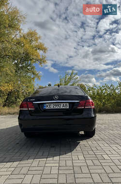 Седан Mercedes-Benz E-Class 2015 в Днепре