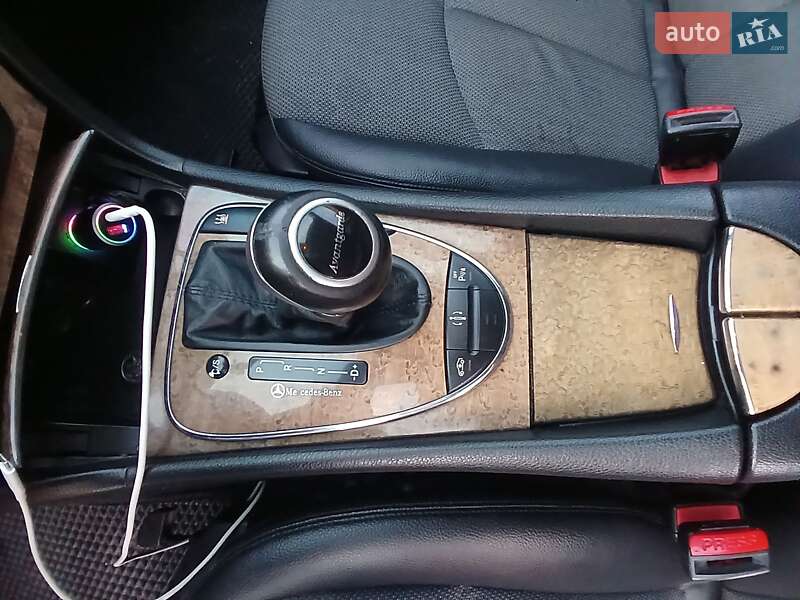Седан Mercedes-Benz E-Class 2008 в Львові фото 19 Седан Mercedes-Benz E-Class 2008 в Львові