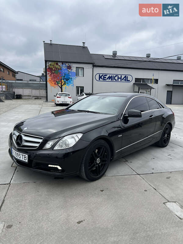 Mercedes-Benz E-Class 2010