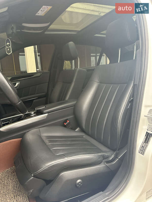 Седан Mercedes-Benz E-Class 2015 в Киеве фото 40 Седан Mercedes-Benz E-Class 2015 в Киеве